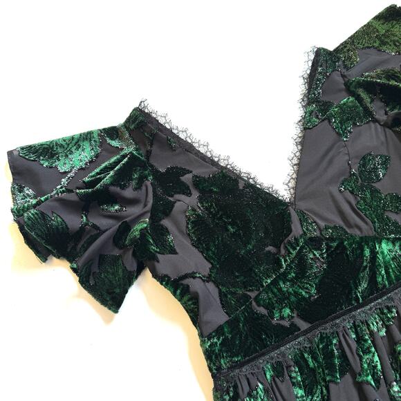 Marchesa Notte V-neck Velvet Burnout Lace Metallic Floral Maxi Dress Gown sz 6 - Picture 10 of 15